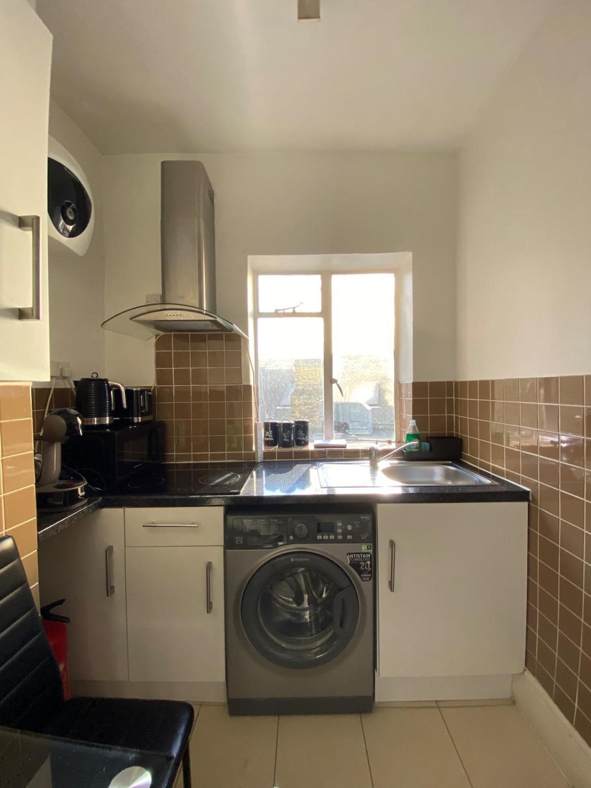Lovely 2 Bed Flat In Soho! London Exterior photo